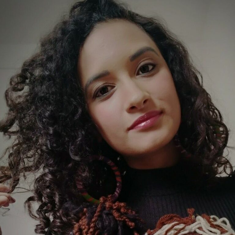 Maíra Pires Andrade