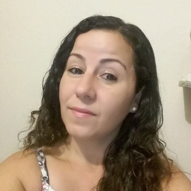 Vanessa da Silva Veltri